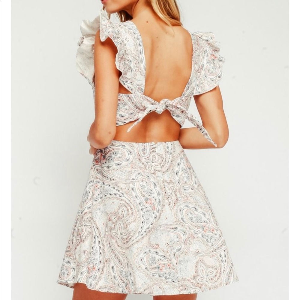 Paisley Ruffle Dress - Picture 4 of 4